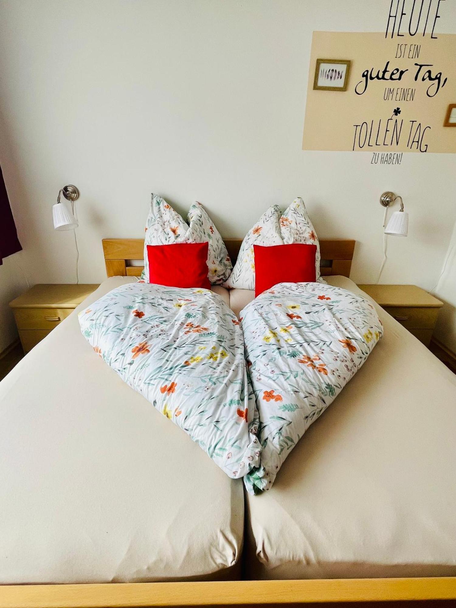 Haus Am Bach Apartment Erl ภายนอก รูปภาพ